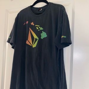 Men’s Hawaii Volcom Tee